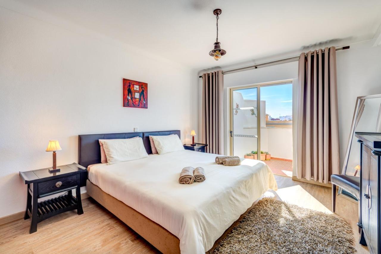 Algarsun - Idealy Situated Holiday Apartment With All Modern Comfort Albufeira Bagian luar foto