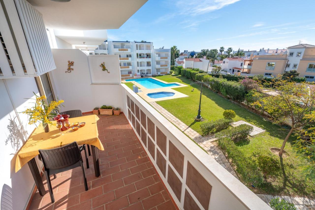 Algarsun - Idealy Situated Holiday Apartment With All Modern Comfort Albufeira Bagian luar foto