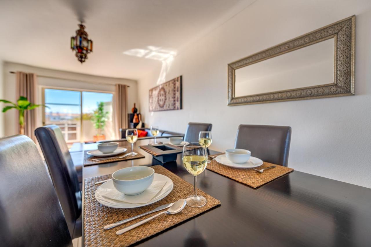 Algarsun - Idealy Situated Holiday Apartment With All Modern Comfort Albufeira Bagian luar foto