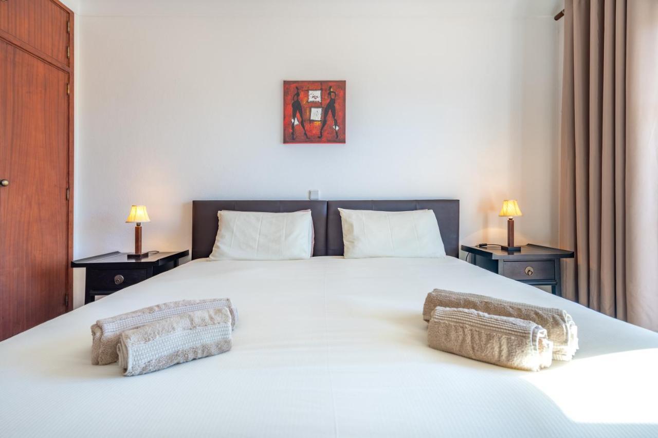 Algarsun - Idealy Situated Holiday Apartment With All Modern Comfort Albufeira Bagian luar foto